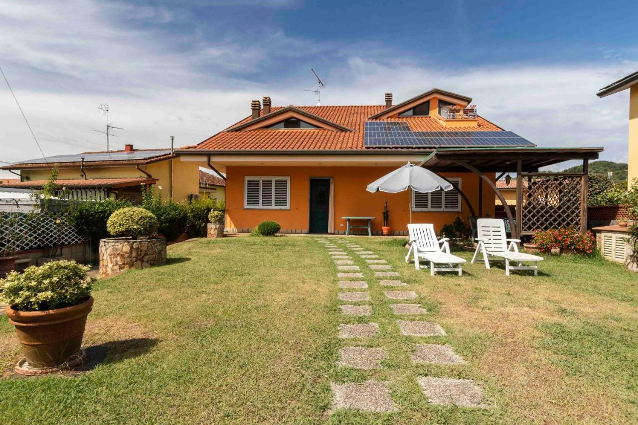 Chez Nous Massarosa Exterior foto
